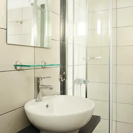 Spacious Apartment-600m From The Subway * Ateny