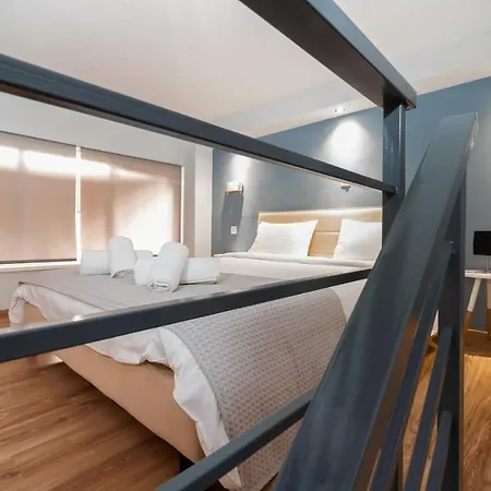 Apartament Spacious Apartment-600m From The Subway Ateny