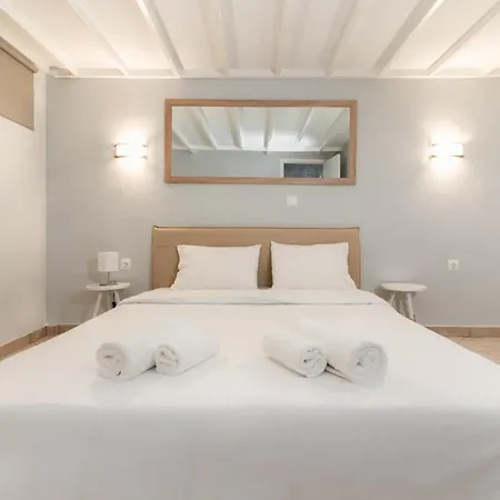 Spacious Apartment-600m From The Subway Apartament
